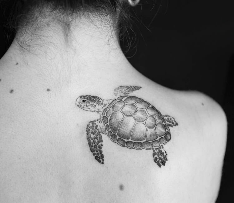 Татуировки для девушек черепаха