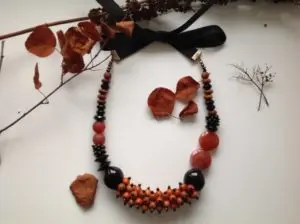 Бусы из сердолика — украшение, которое дарит здоровье