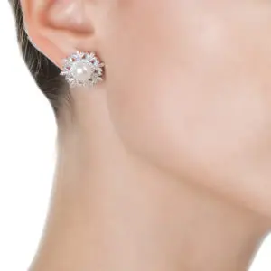 Cерьги с белым жемчугом