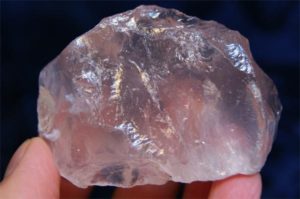Чем почистить кристаллы кварца