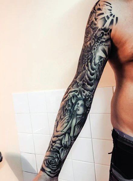 Cloud Tattoo Arm - Desain artistik keren untuk pria