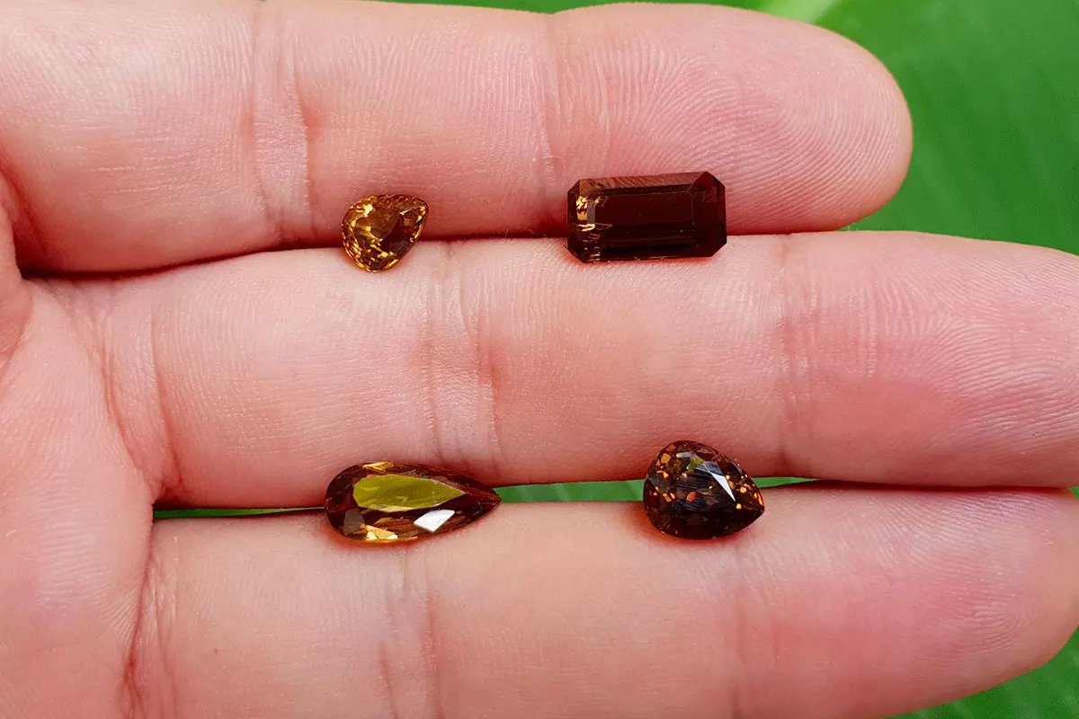 Gemstone Enstatite