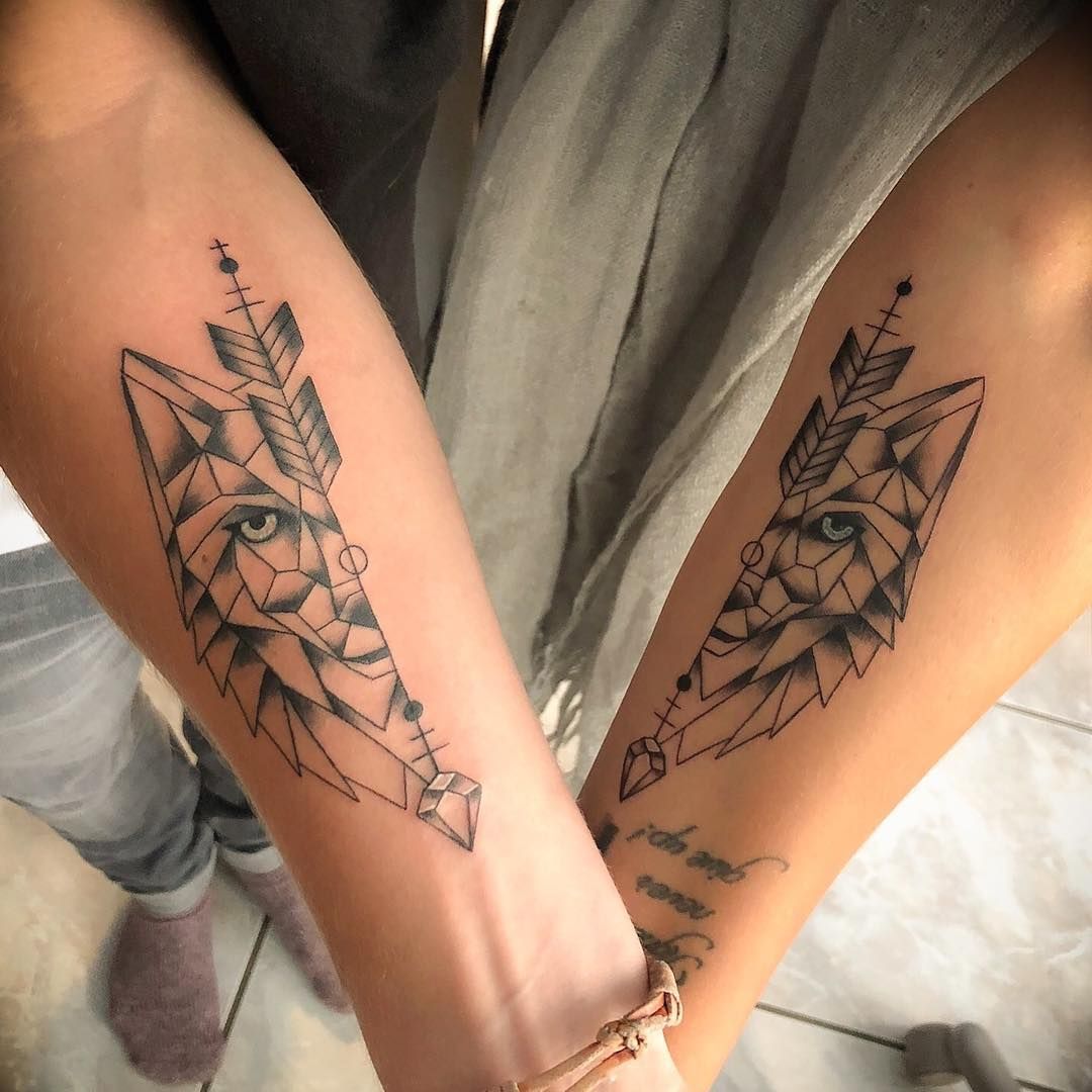 Brother and Sister Tattoo Image Idea - Een kleine tatoeage om te onthouden  die nooit zou moeten duren - Alles over tatoeage