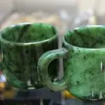Камень нефрит Камень нефрит