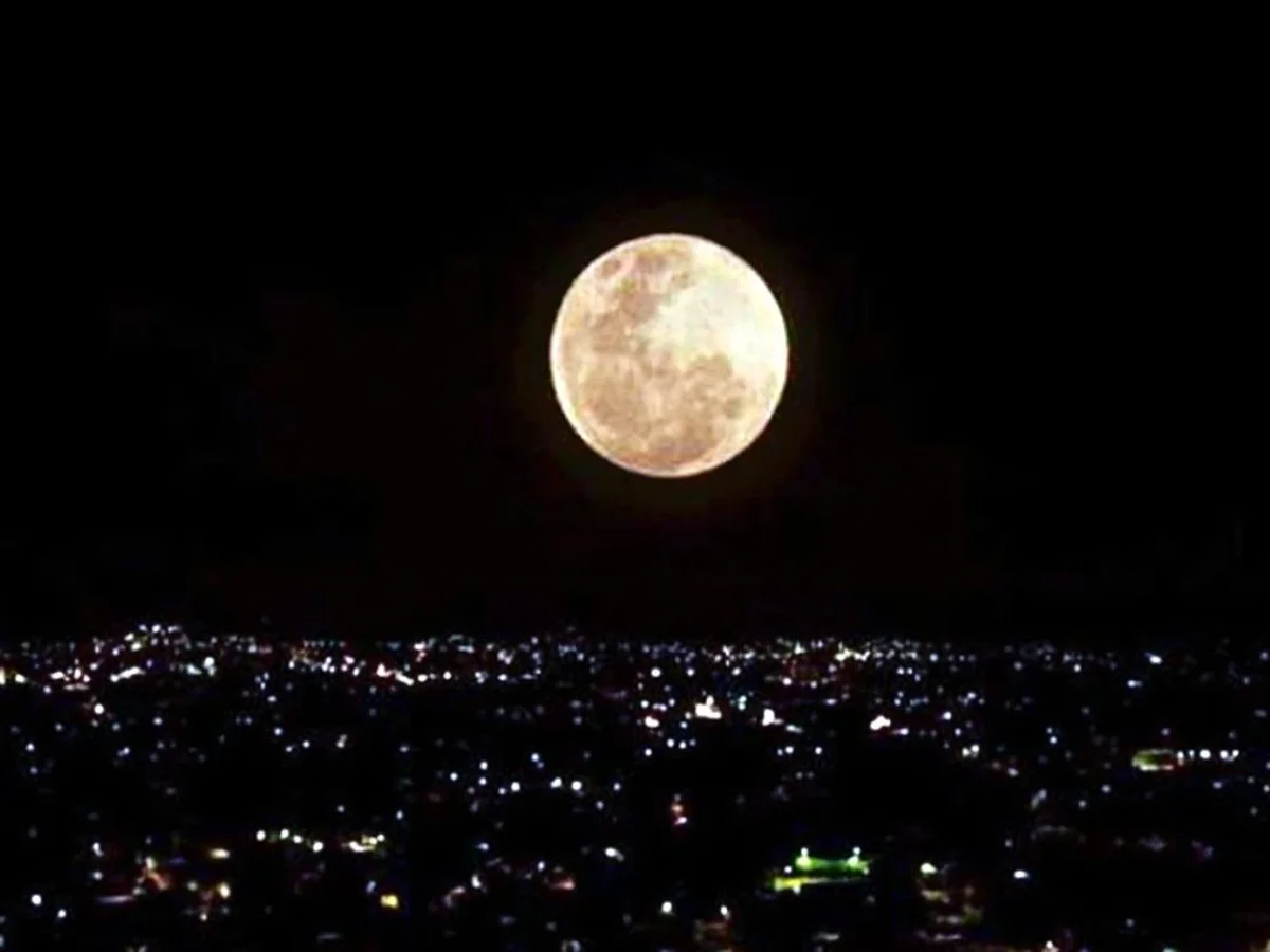 Kdy je čas milovat a kdy odpočívat? Poslouchejte Měsíc ve znameních!