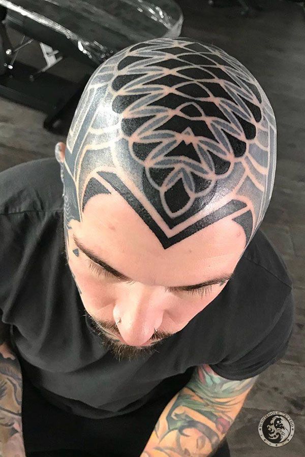 Лучшие идеи дизайна татуировки для татуировок на голове