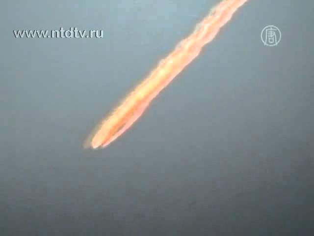 Молдавит &#8212; ракета из зеленого кремнезема, образованная ударом метеорита &#8212; видео