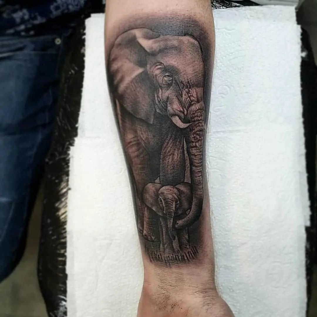 Canllaw Tatŵ Tad a Merch: 80+ Syniadau Dylunio Gorau