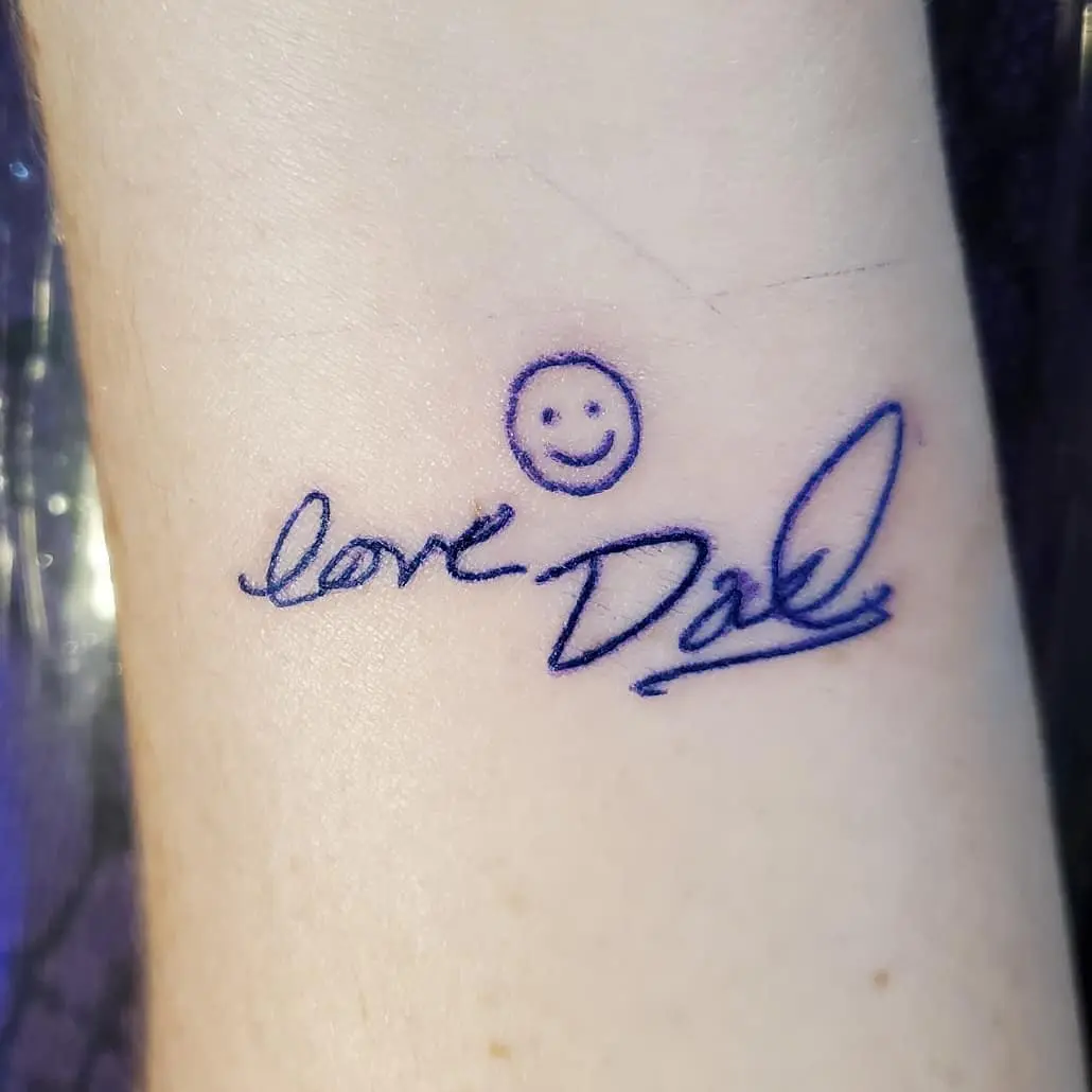 Canllaw Tatŵ Tad a Merch: 80+ Syniadau Dylunio Gorau
