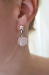 Серьги с розовым кварцем