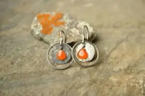 Серьги с сердоликом