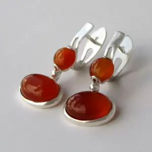 Серьги с сердоликом