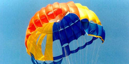 Svajonių aiškinimas: parašiutas. Ką reiškia sapnuoti parašiutą? Patikrinti!