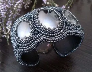 Украшения из гематита
