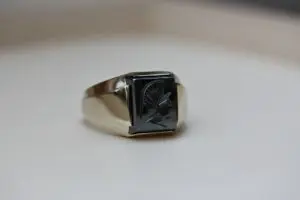 Украшения из гематита