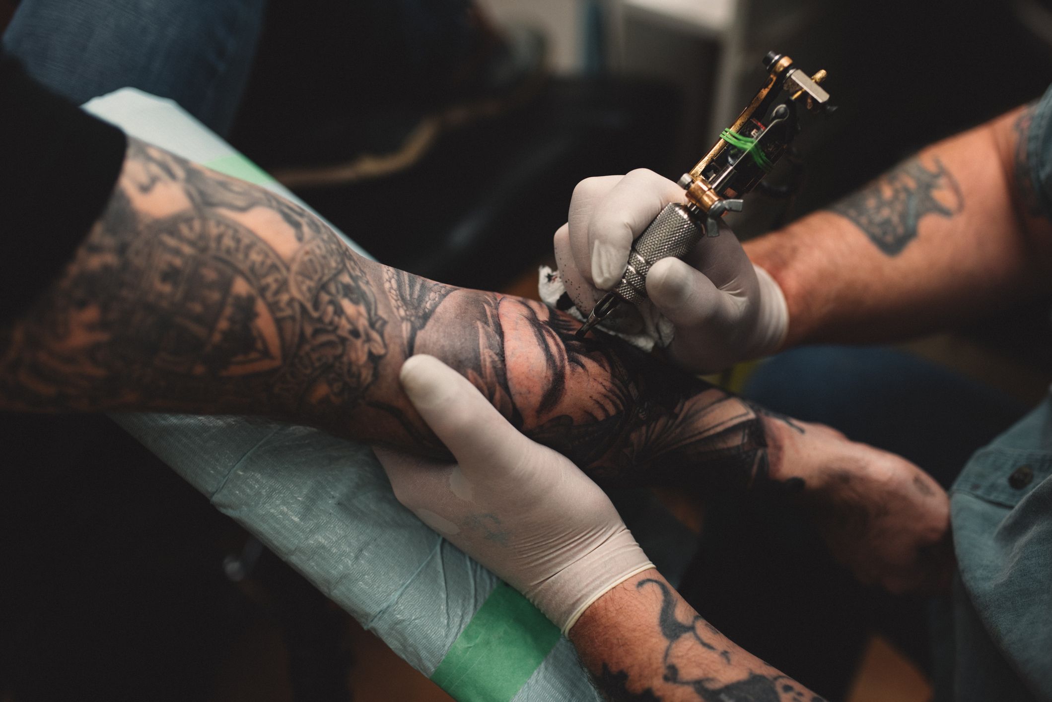 Если вы подумываете о том, чтобы сделать татуировку, важно, чтобы вы нашли тату...