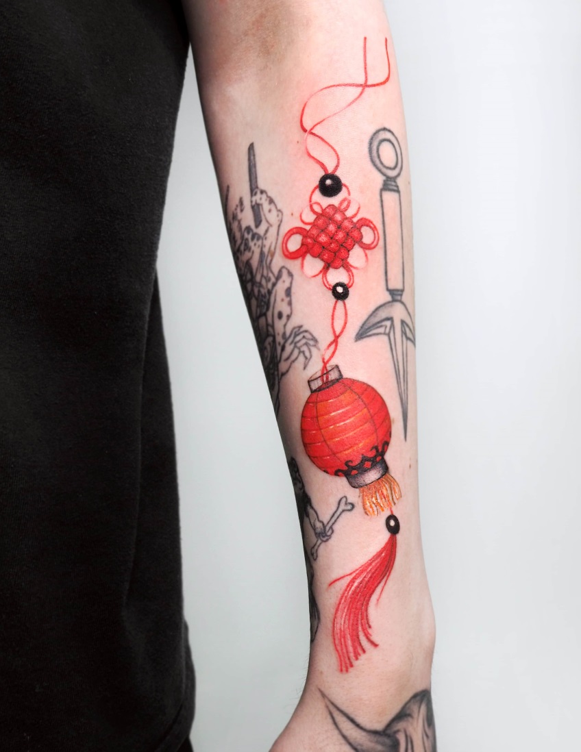 Ar tatuiruotės laikui bėgant blunka (ir kaip elgtis su tatuiruotės išblukimu?)