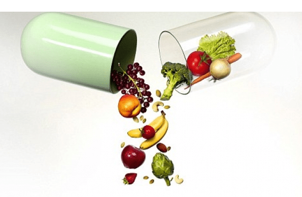 Витаминная капсула с полезными овощами и фруктами