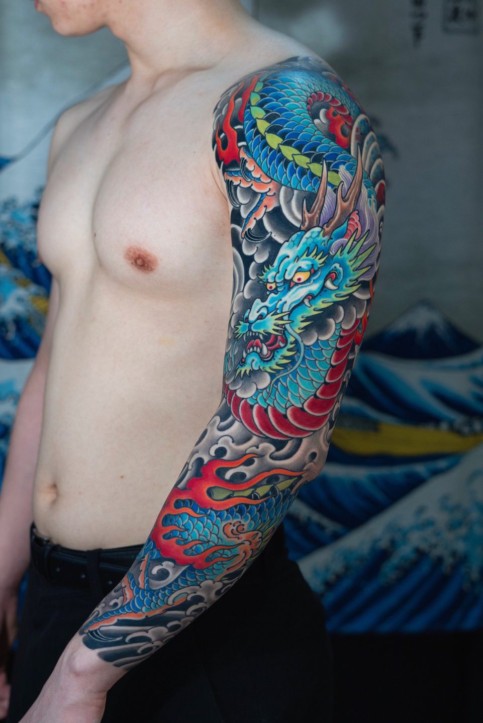Под огнем: синие и зеленые пигменты для татуировки